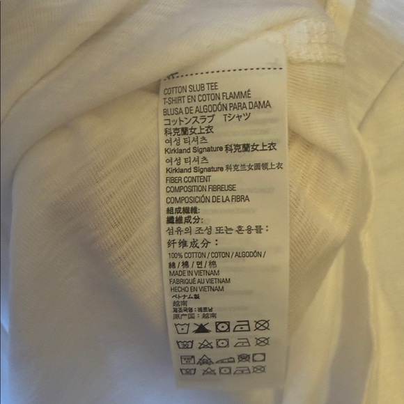 Kirkland Signature White 3/4 length Sleeve Top - Picture 6 of 12